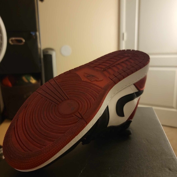 Jordan 1 low bred 2.0 - Picture 3 of 4